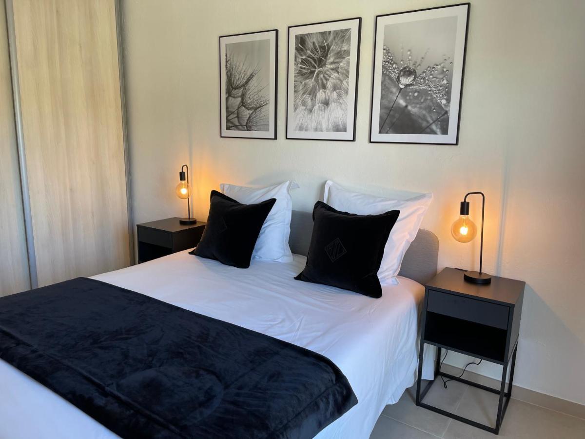Domaine D'Ahmosis, modern 2 bedrooms refurbished apartment, f3 moderne fraichement rénové Le Cannet Extérieur photo
